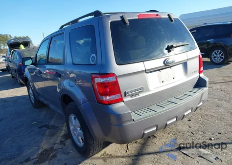 2008 Ford Escape Xlt from USA, damaged, VIN 1FMCU931X8KA29639